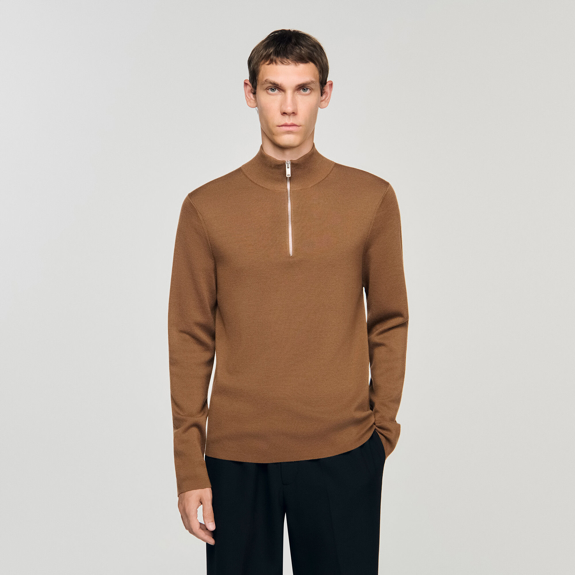 Pull en laine à col montant 