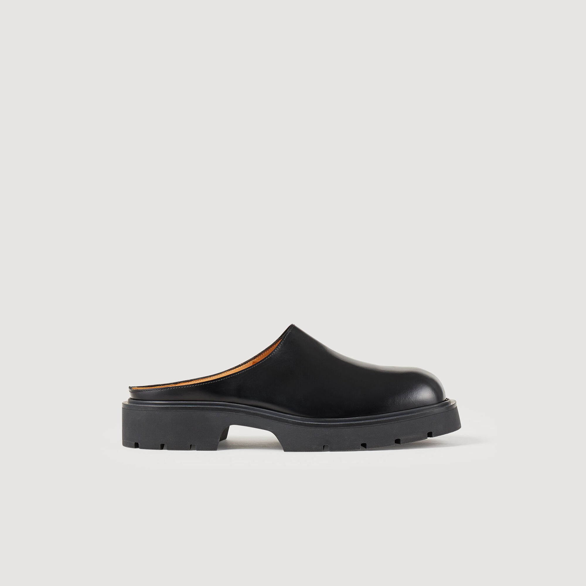 Mules en cuir glacé