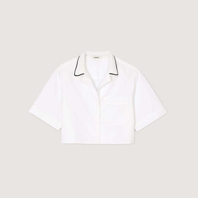 Chemise à col en crochet