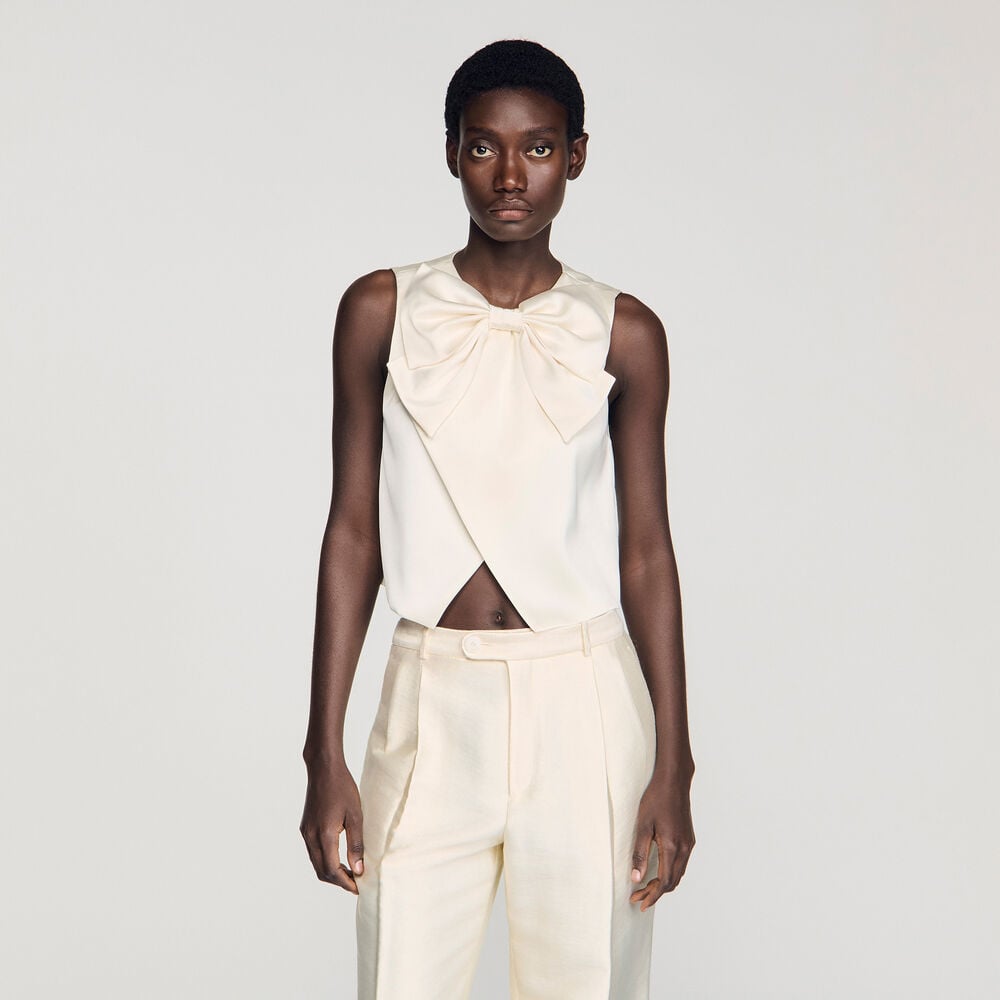Sandro Kurzes Satin-Top mit Schleife – Ecru – Ansicht 4