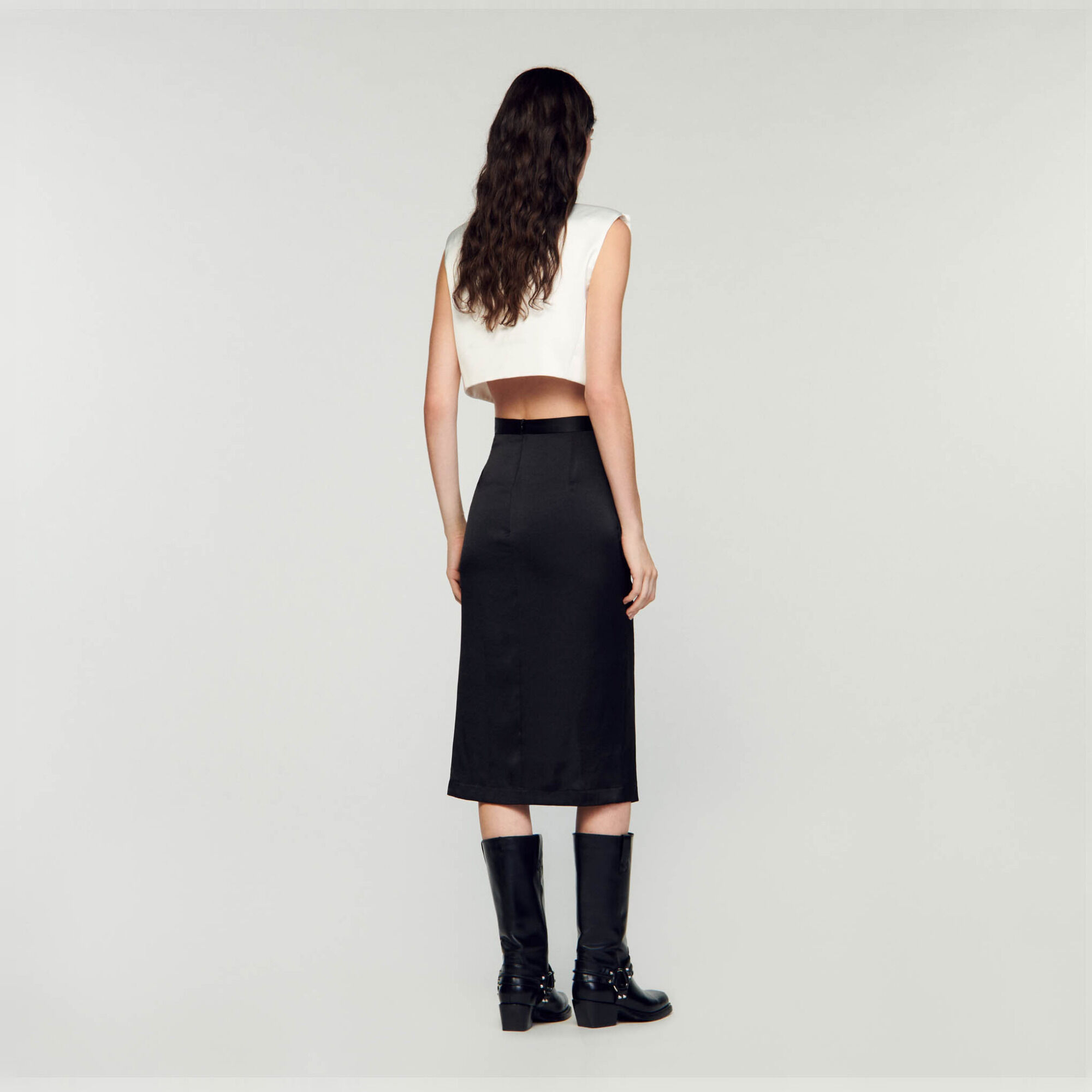 Jupe midi satin&eacute;e