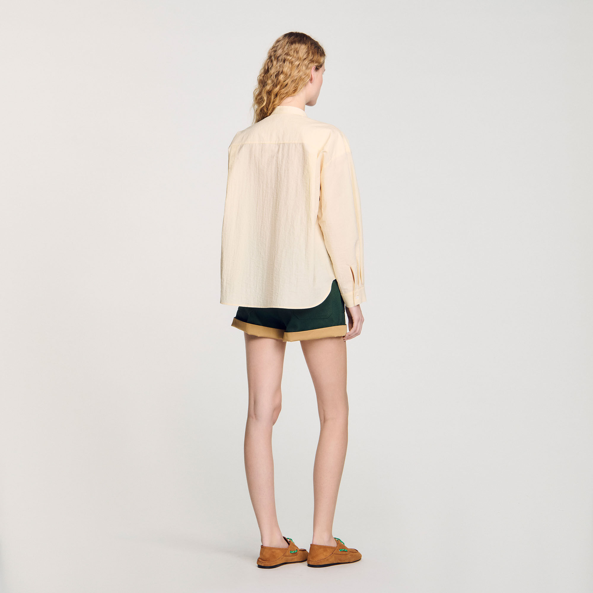 Chemise à détail bijou
