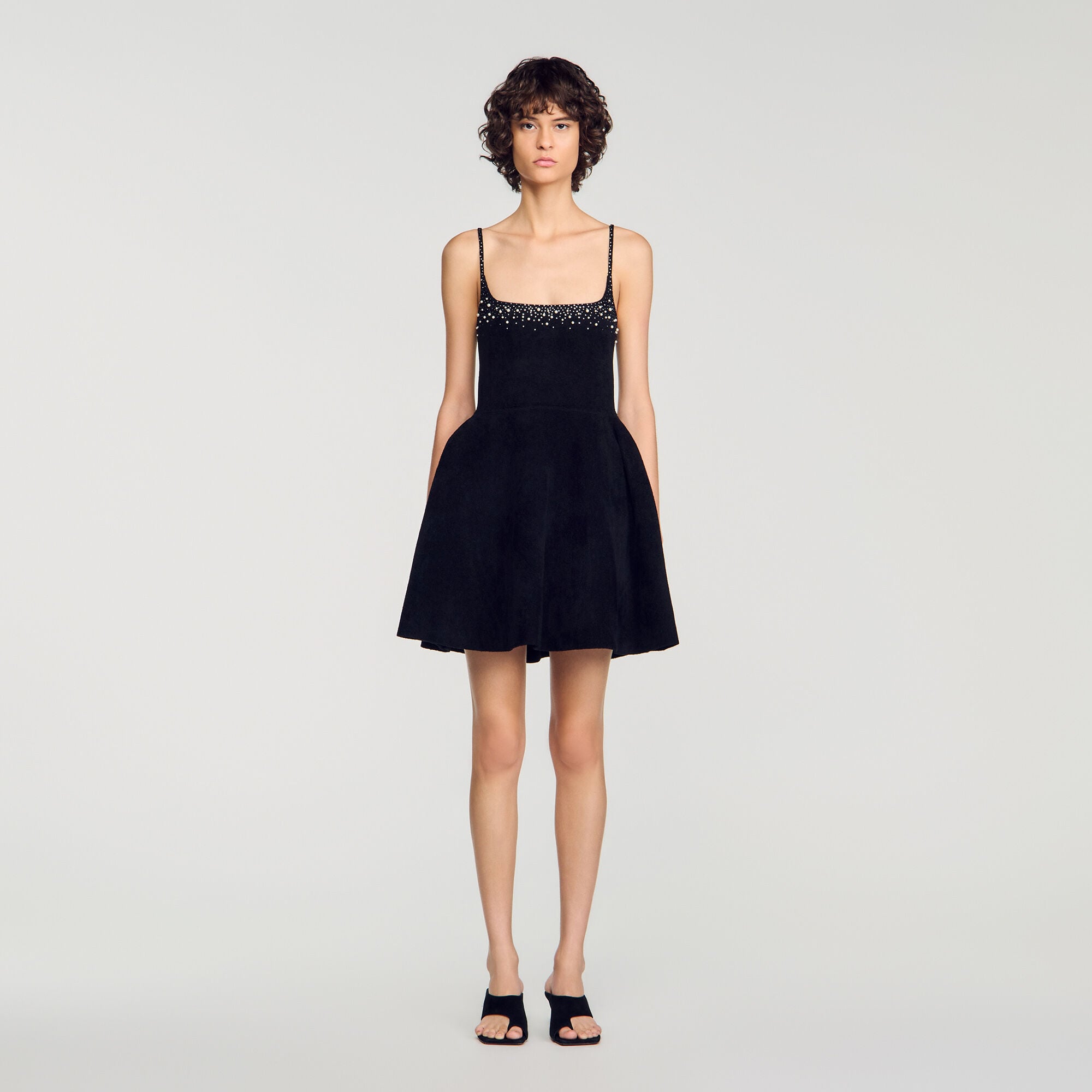Robe courte en velours &agrave; strass - Femme | Sandro Paris