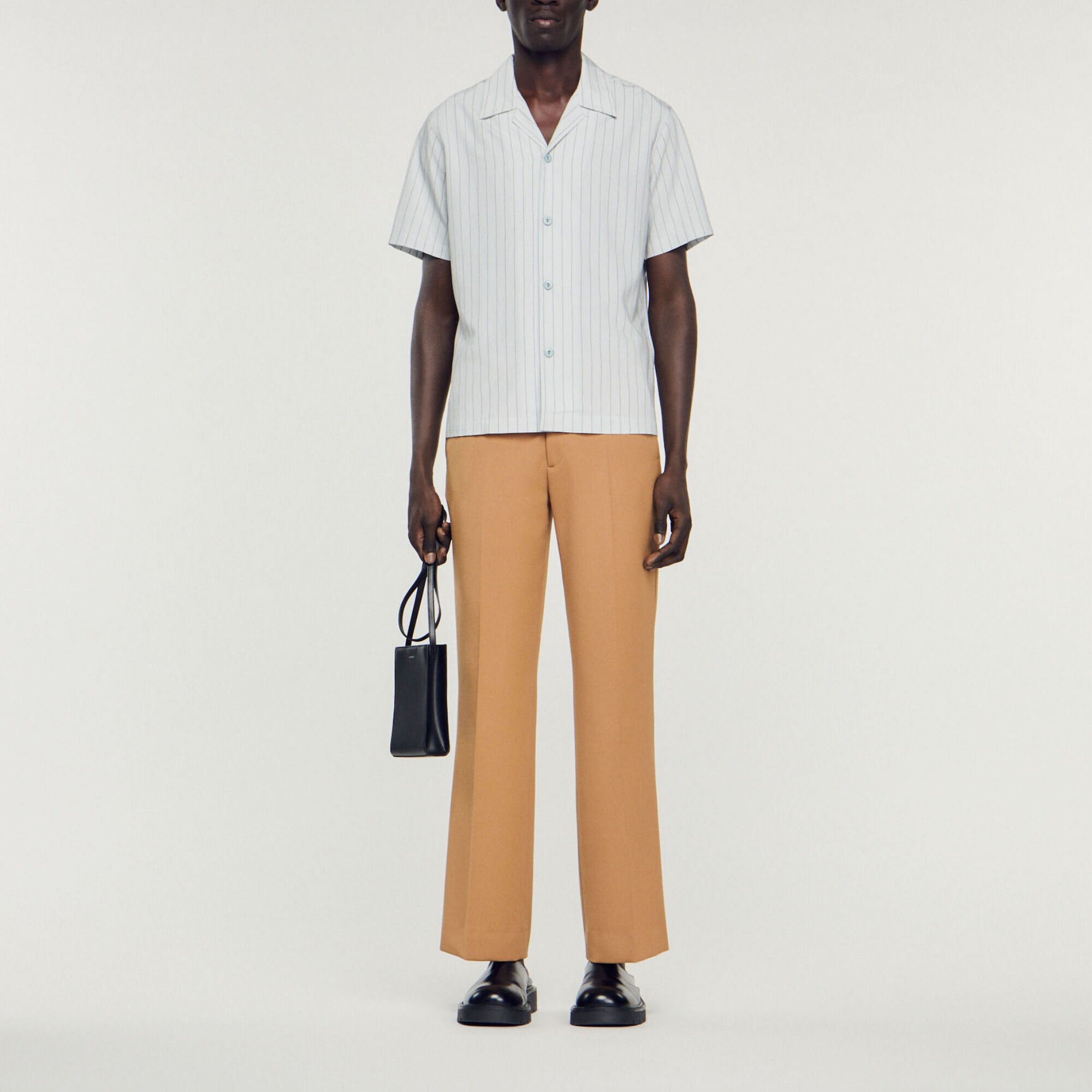 Chemise à manches courtes