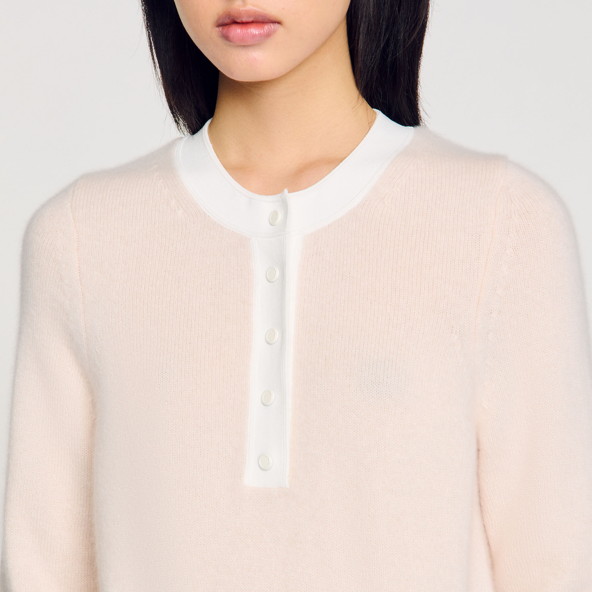 Pull bicolore en laine et cachemire 