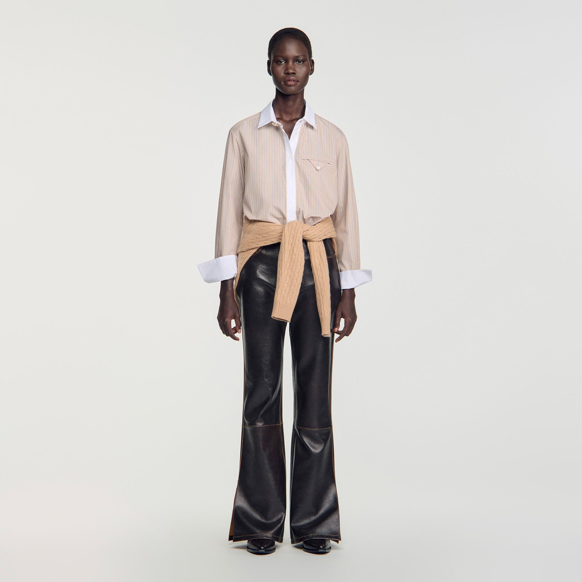 Chemise &agrave; rayures col contrast&eacute; - Femme | Sandro Paris