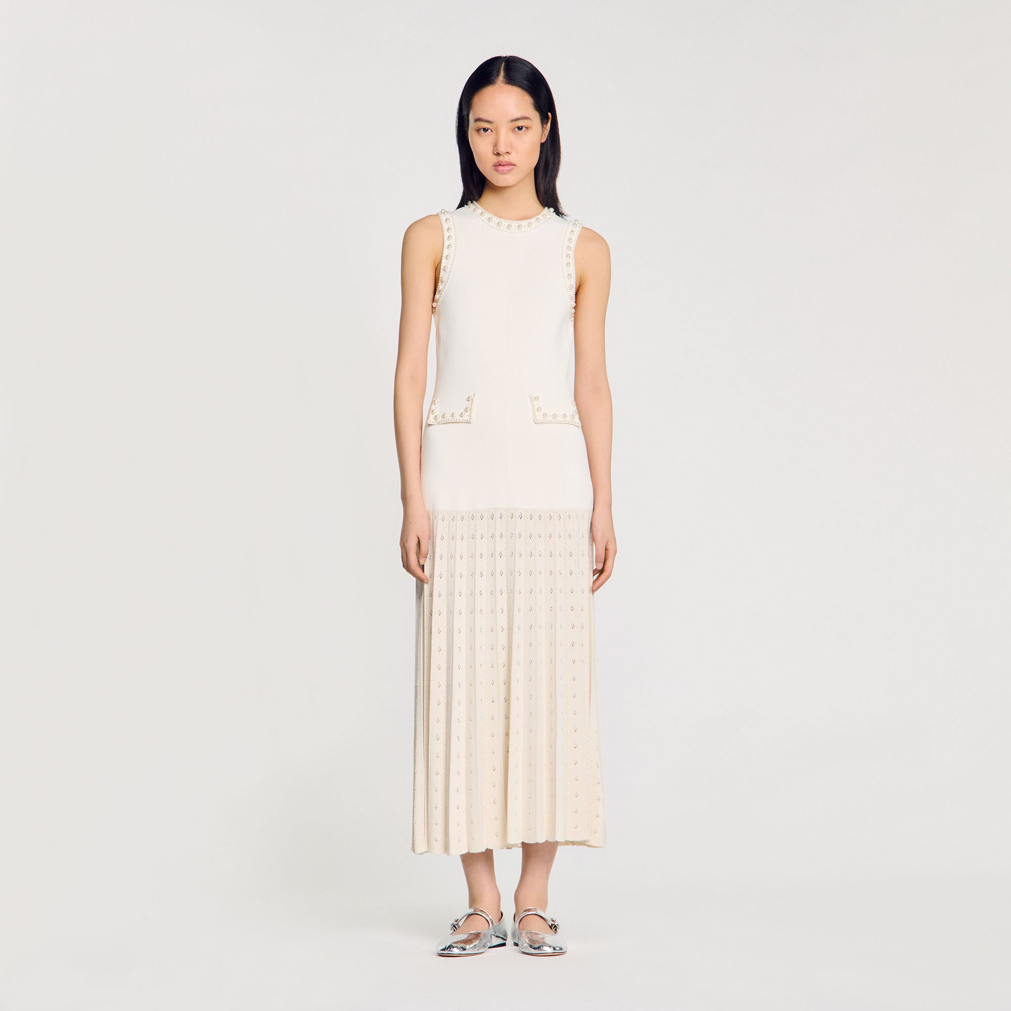 Robe longue en maille perlée