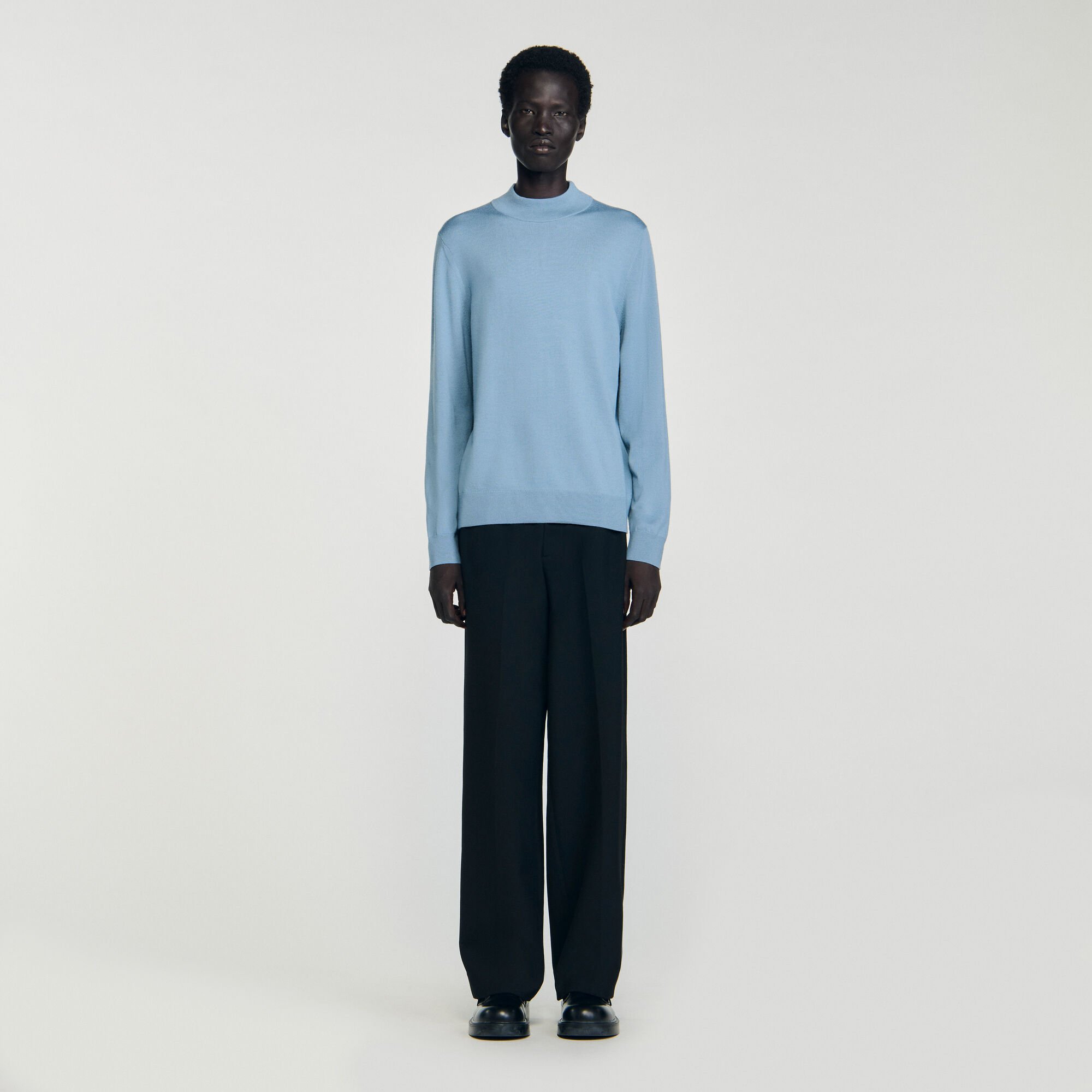 Pull en laine &agrave; col montant