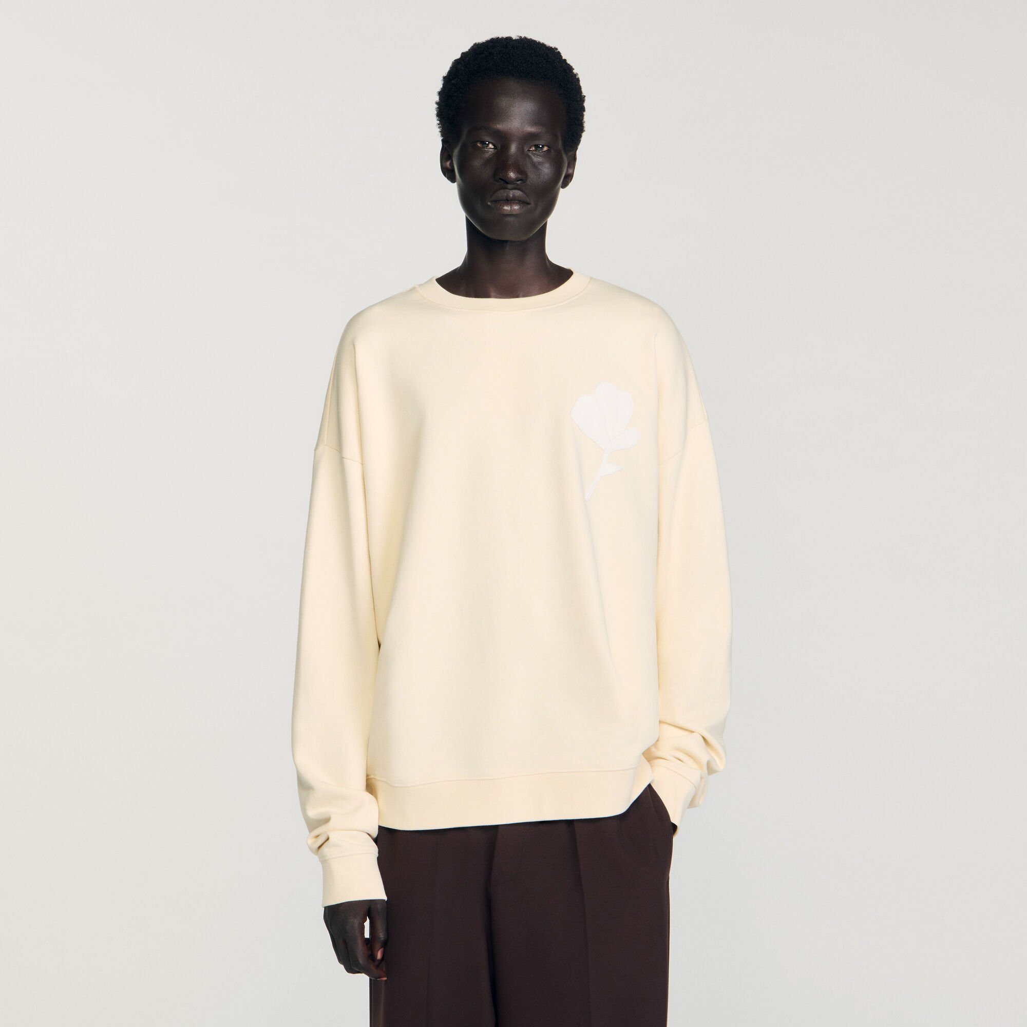 Sweatshirt à patch fleur