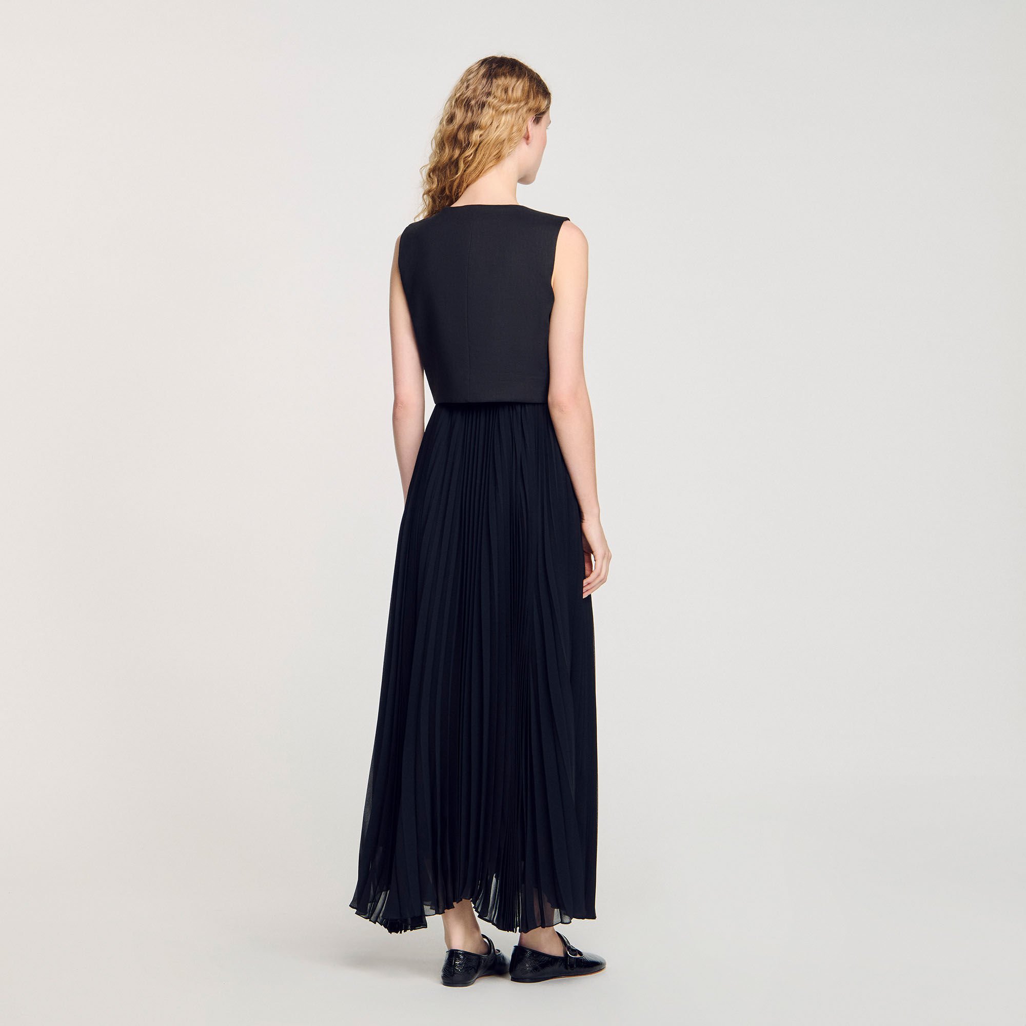 Robe longue plissée