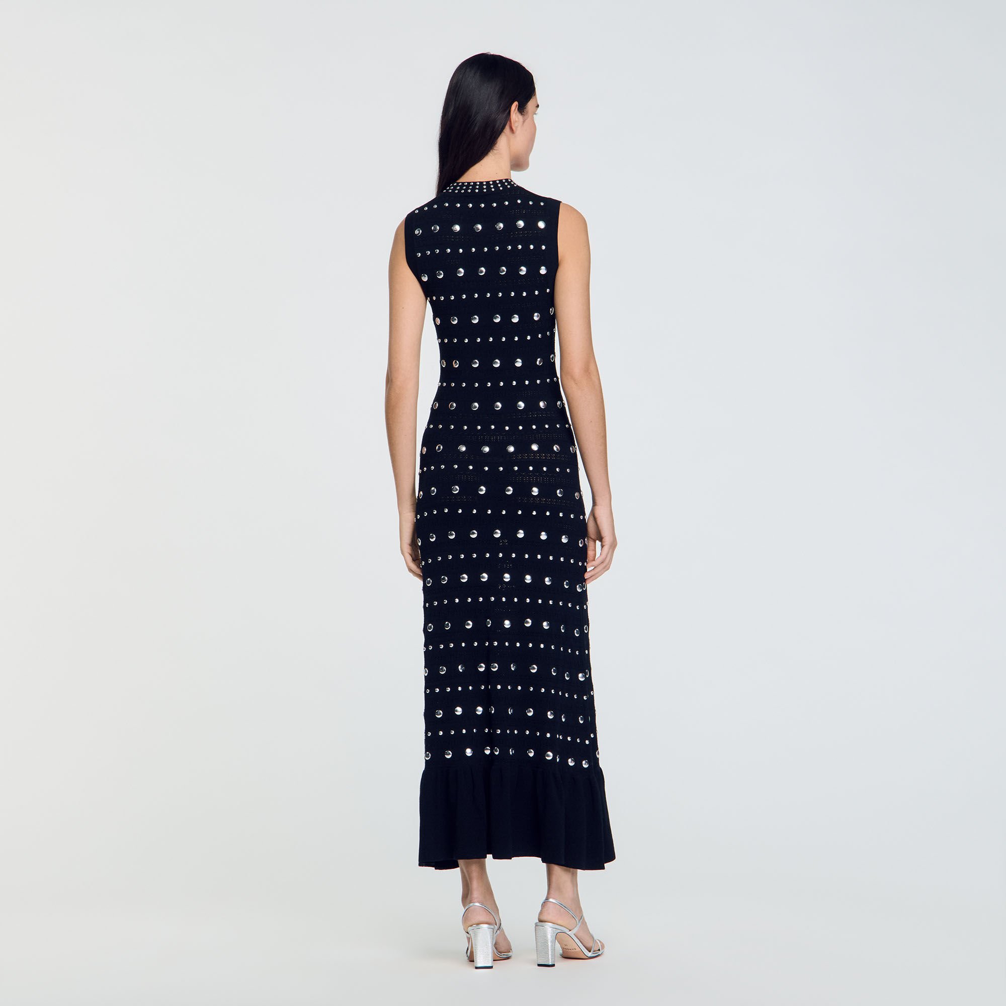 Robe longue ornée de pastilles gris / noir pour femme