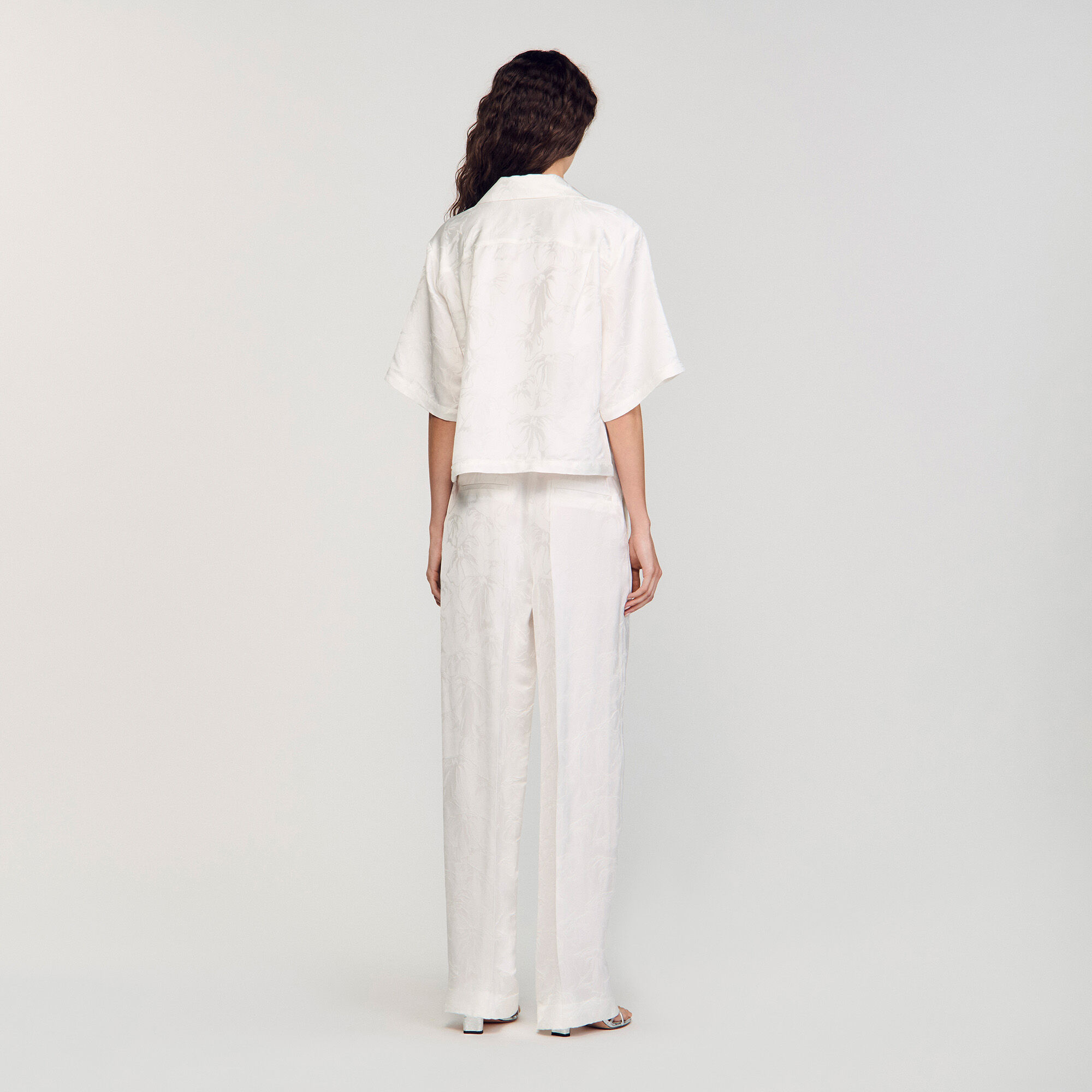 Chemise courte à jacquard à noeuds