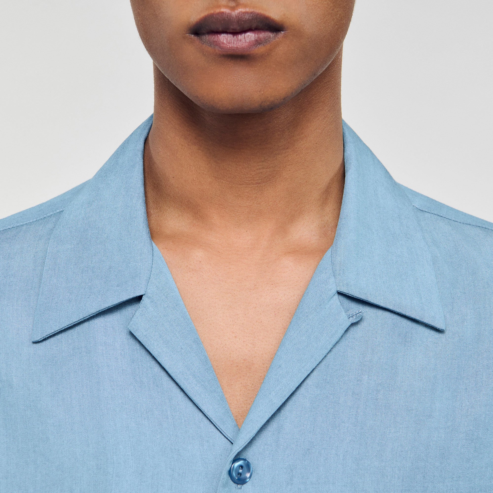 Chemise à manches courtes 