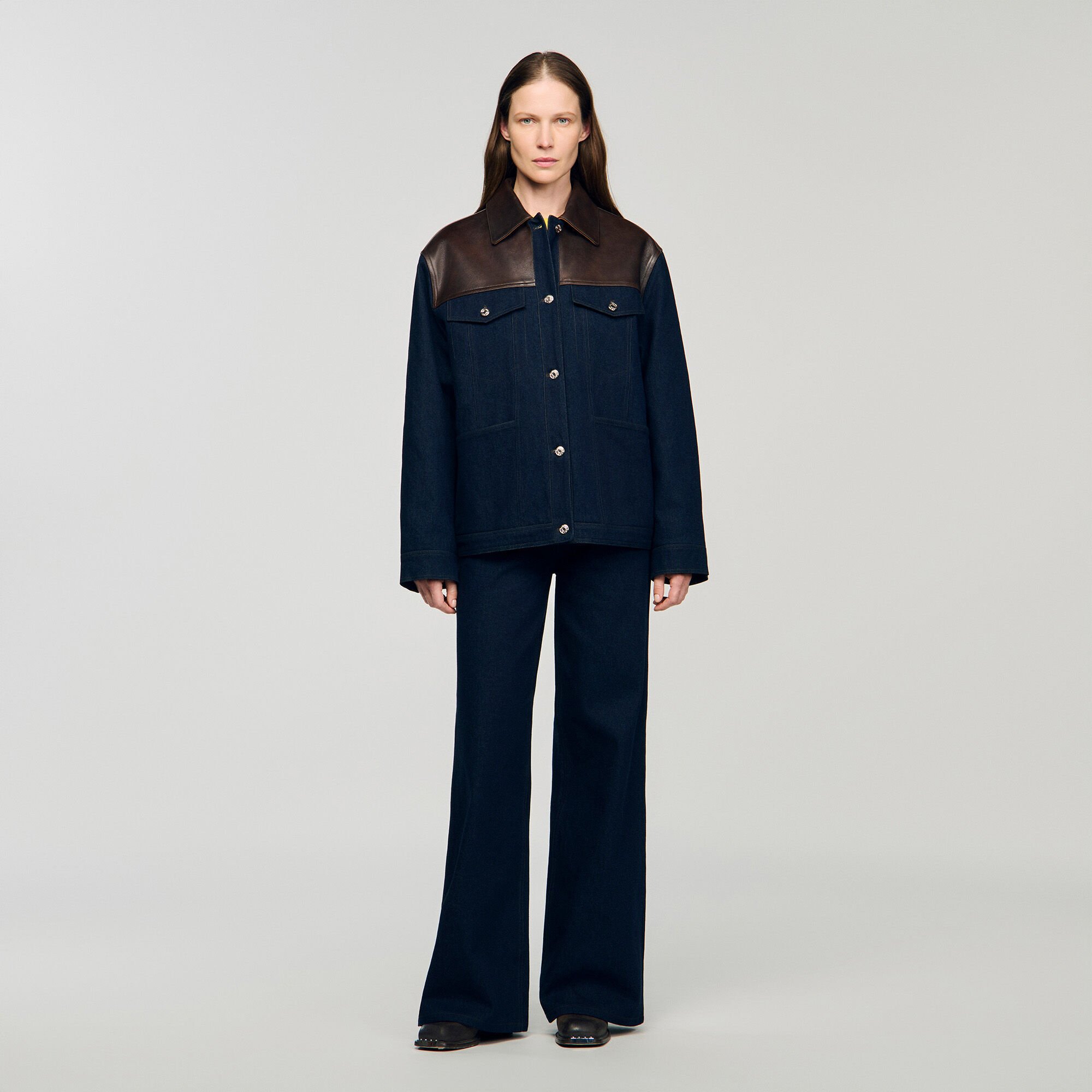 Blouson en denim et en cuir