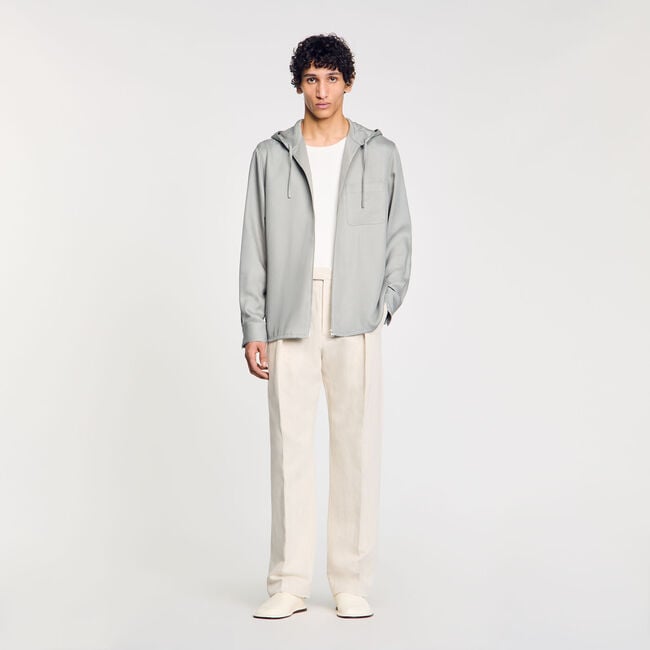 Chemise à capuche