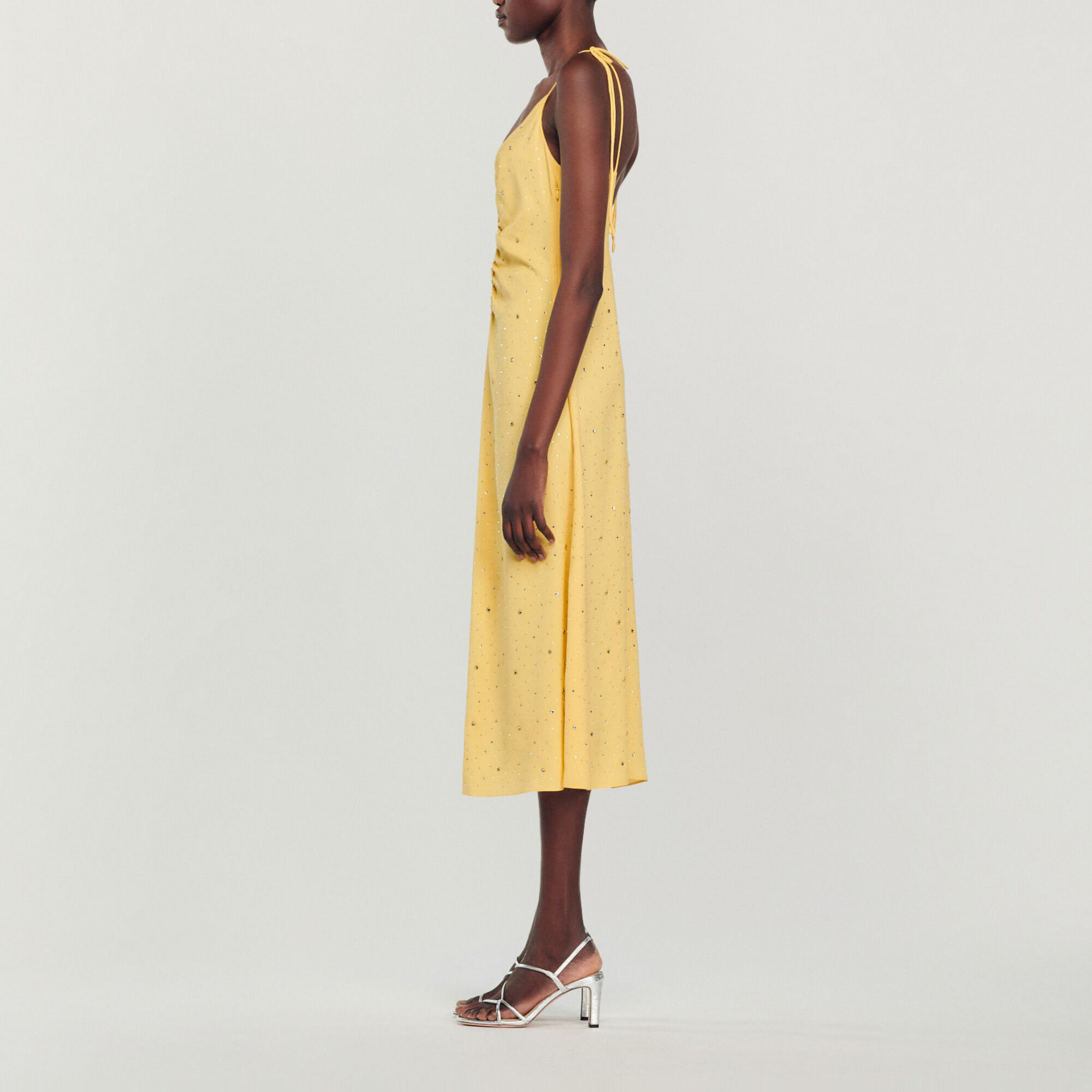 Robe à strass