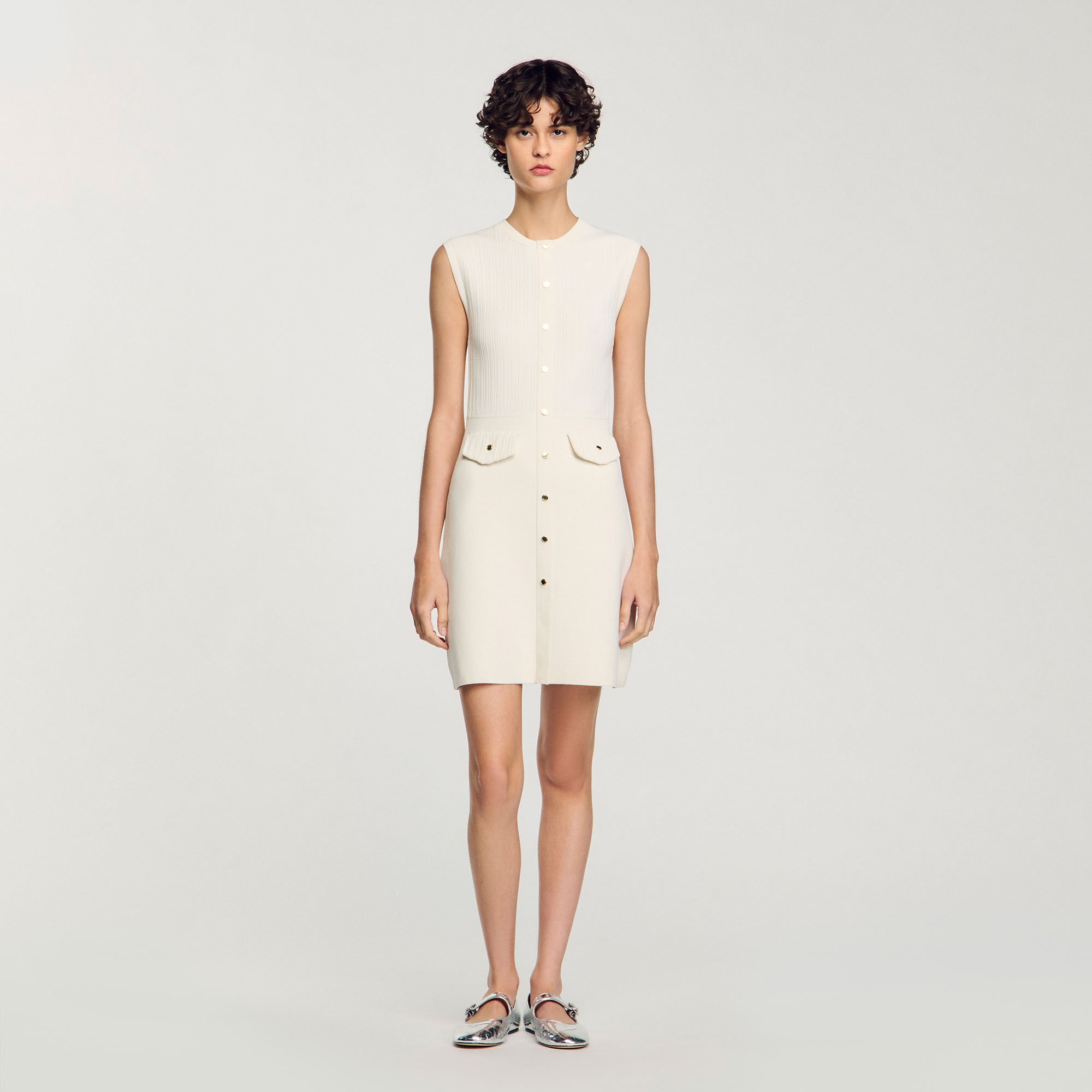 Robe courte en maille côtelée