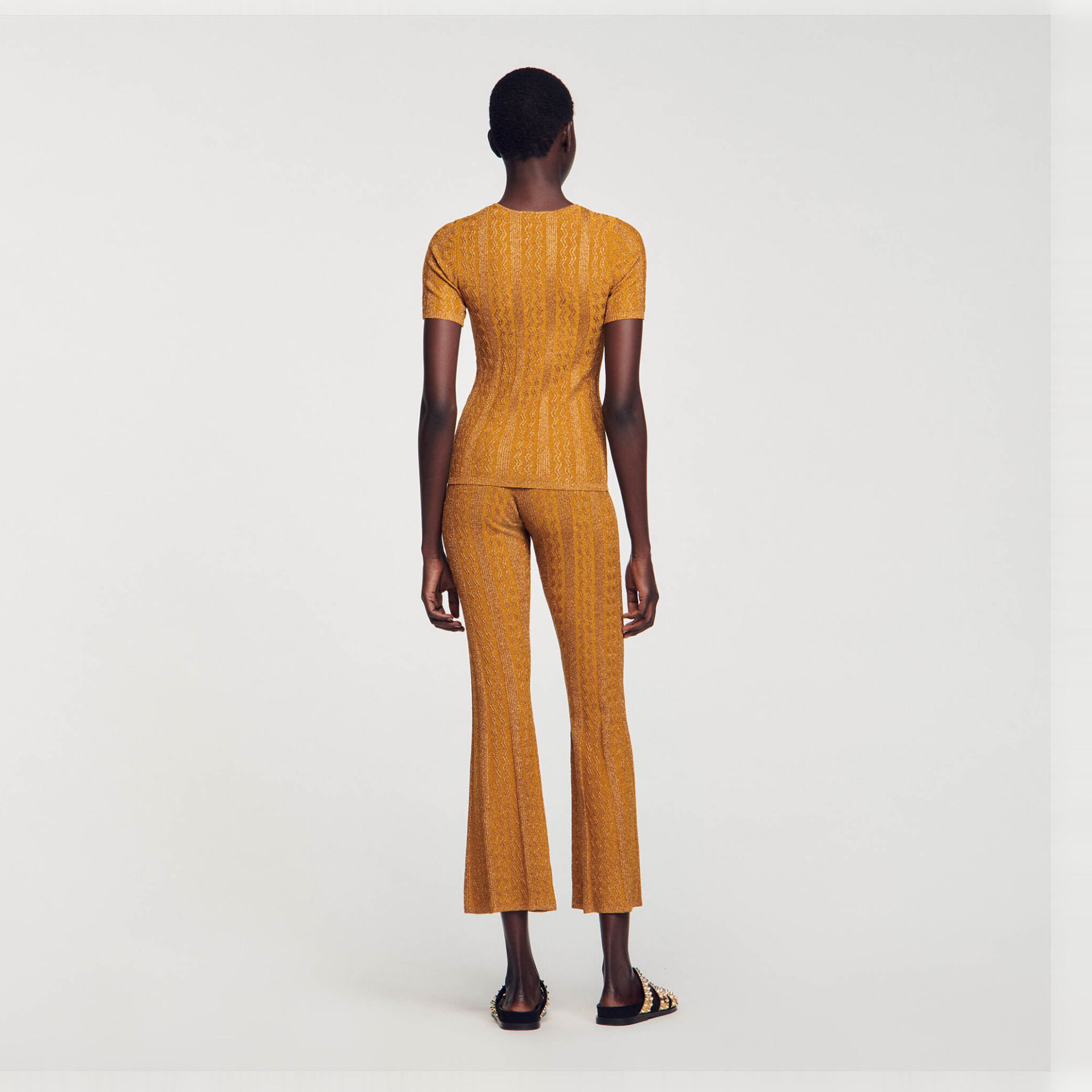 Top en maille scintillante