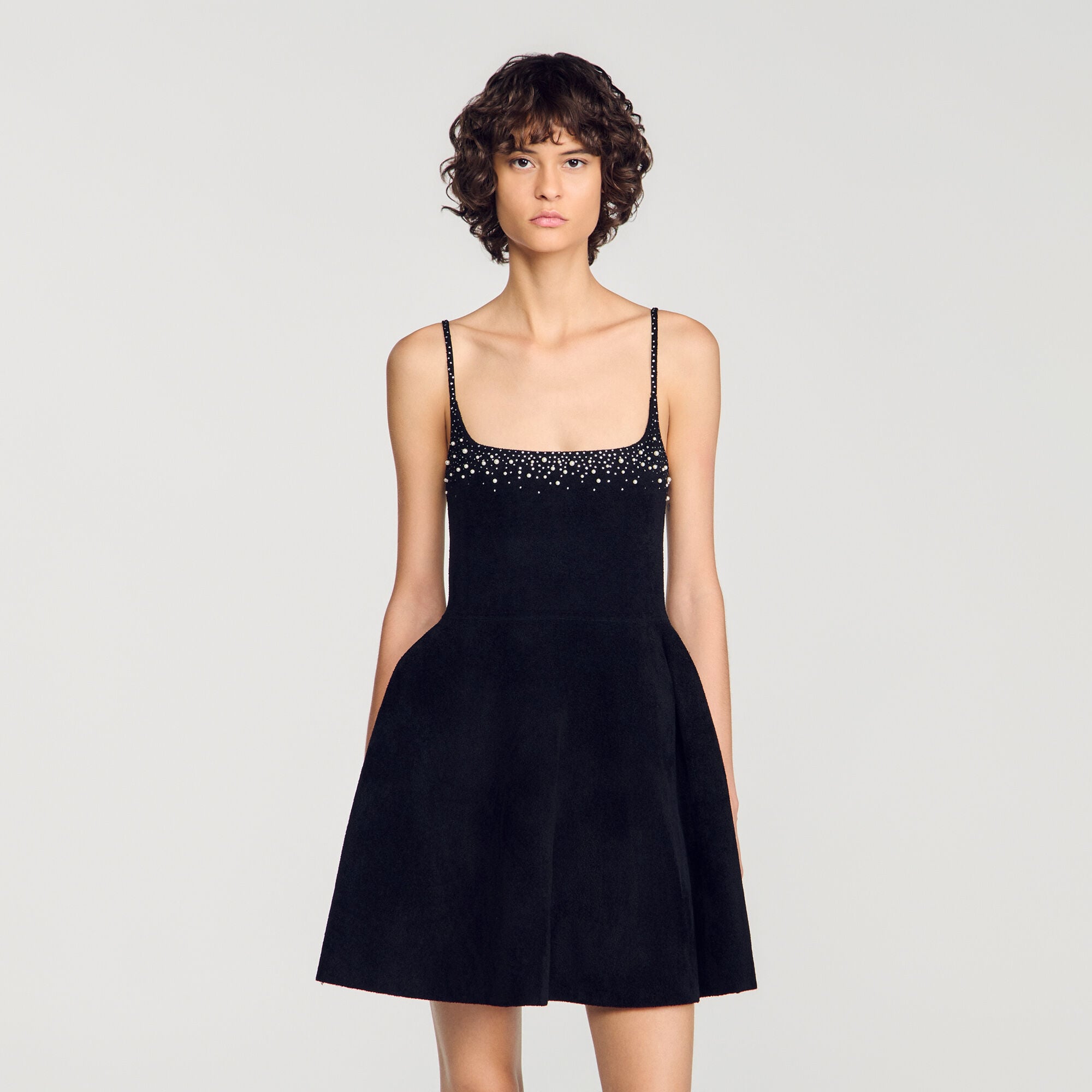 Robe courte en velours &agrave; strass - Femme | Sandro Paris