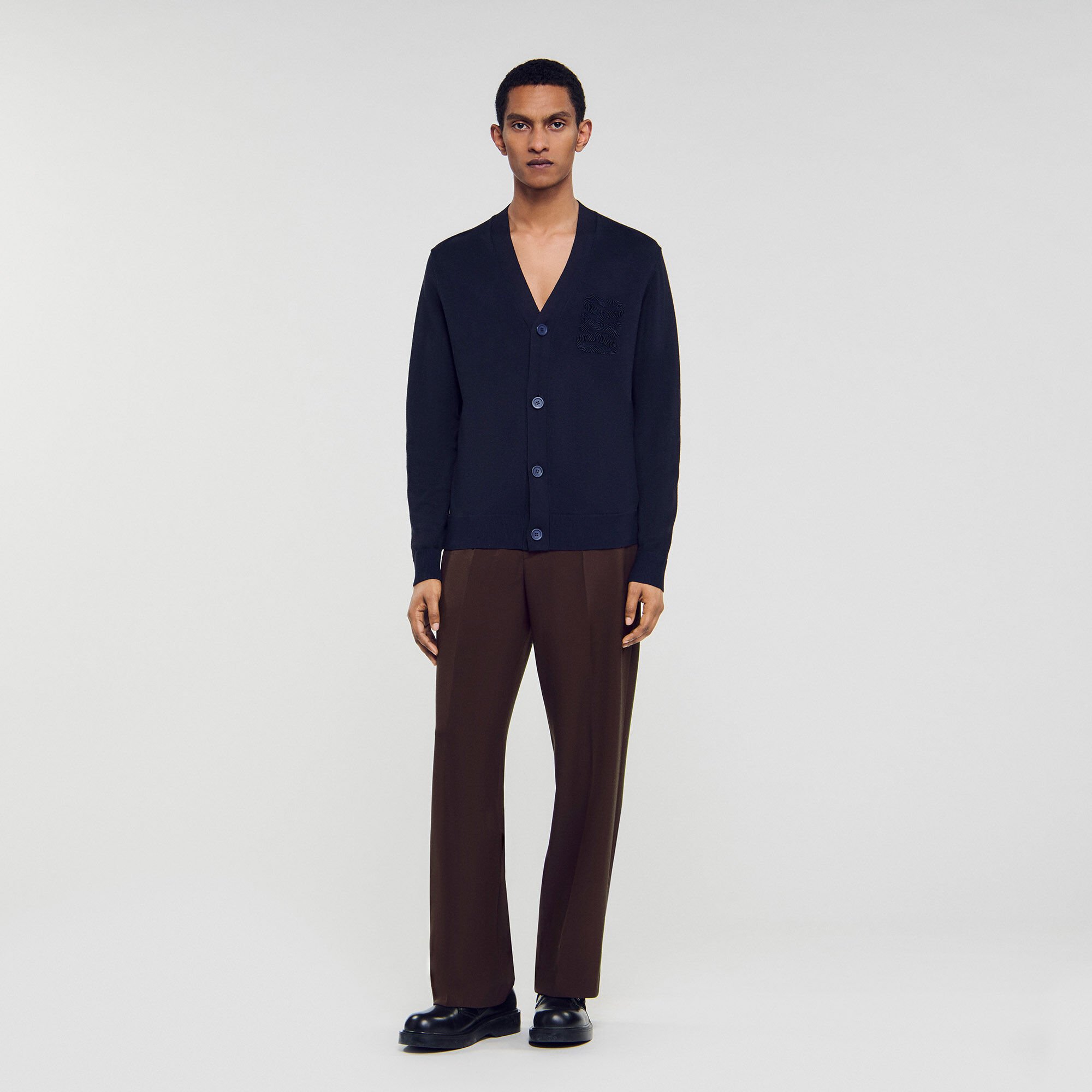 Cardigan à broderie corde