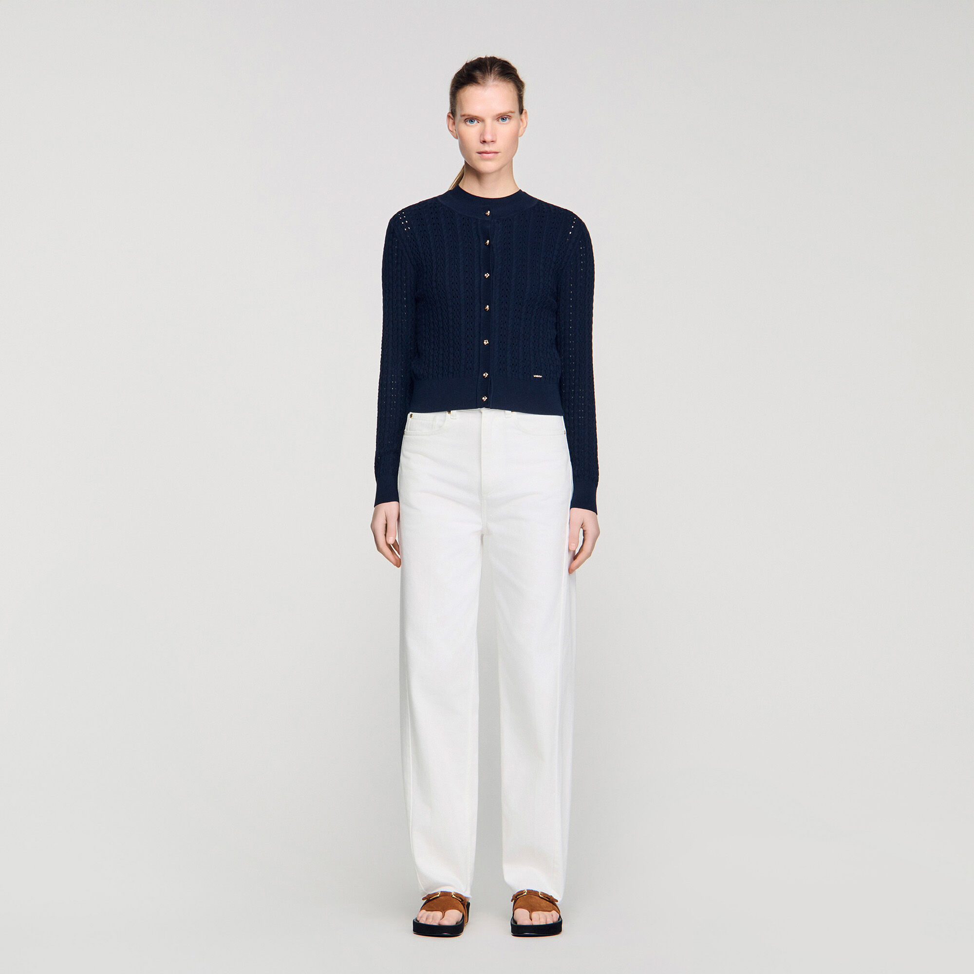 Cardigan court en maille textur&eacute;e