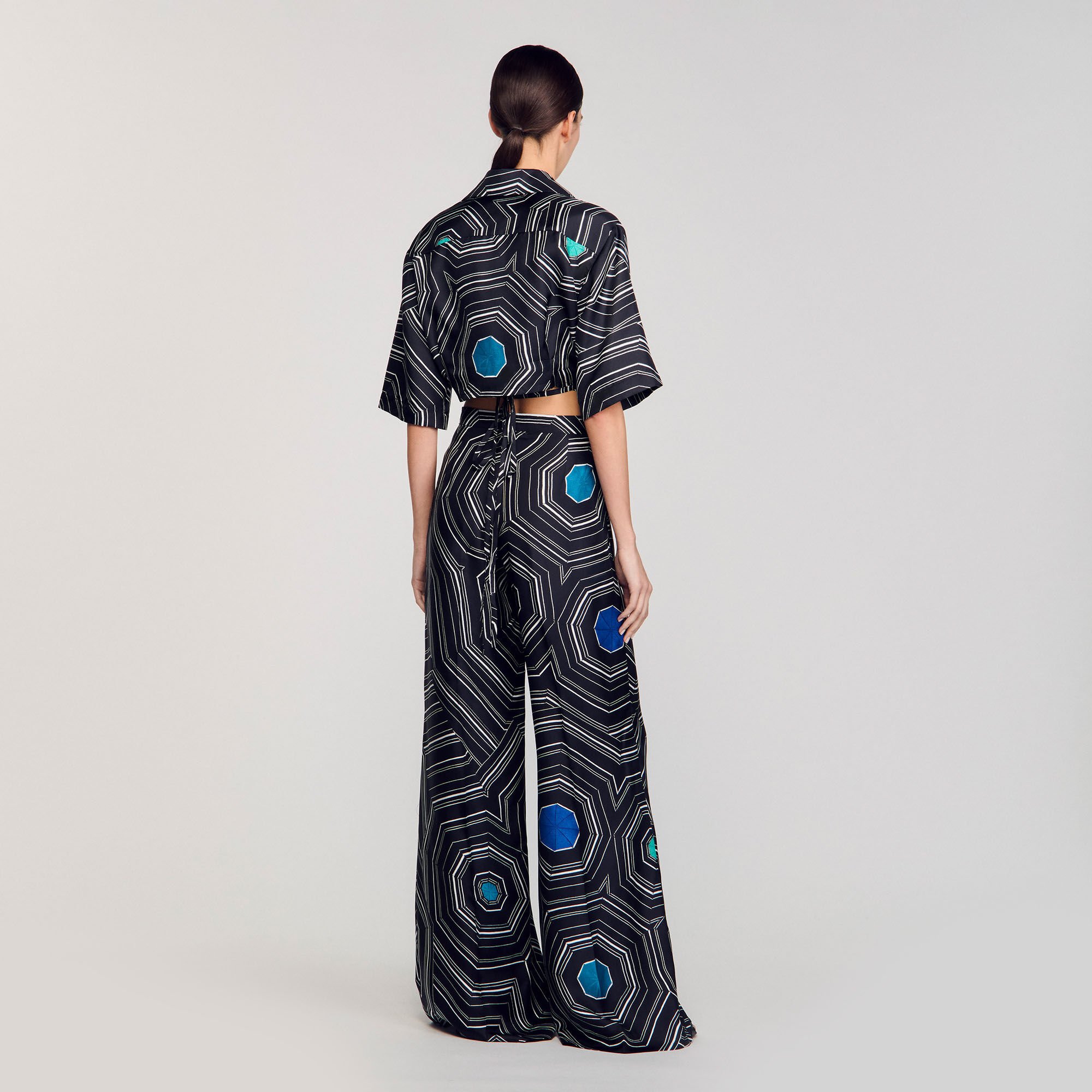 Chemise en soie à imprimé spirales