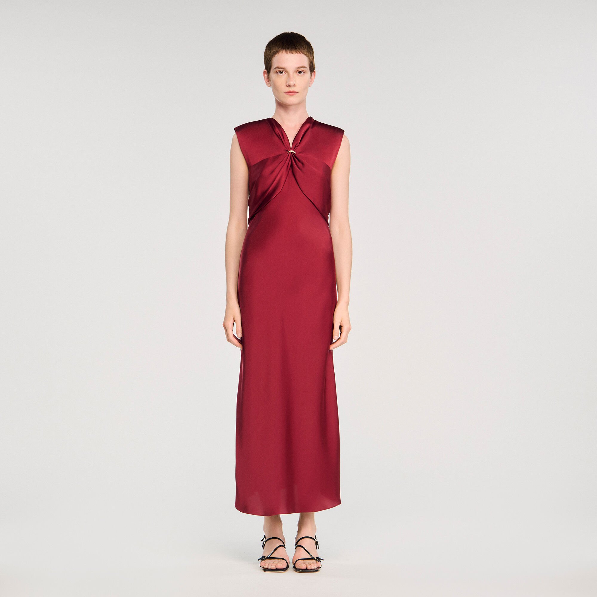 Robe longue à col V