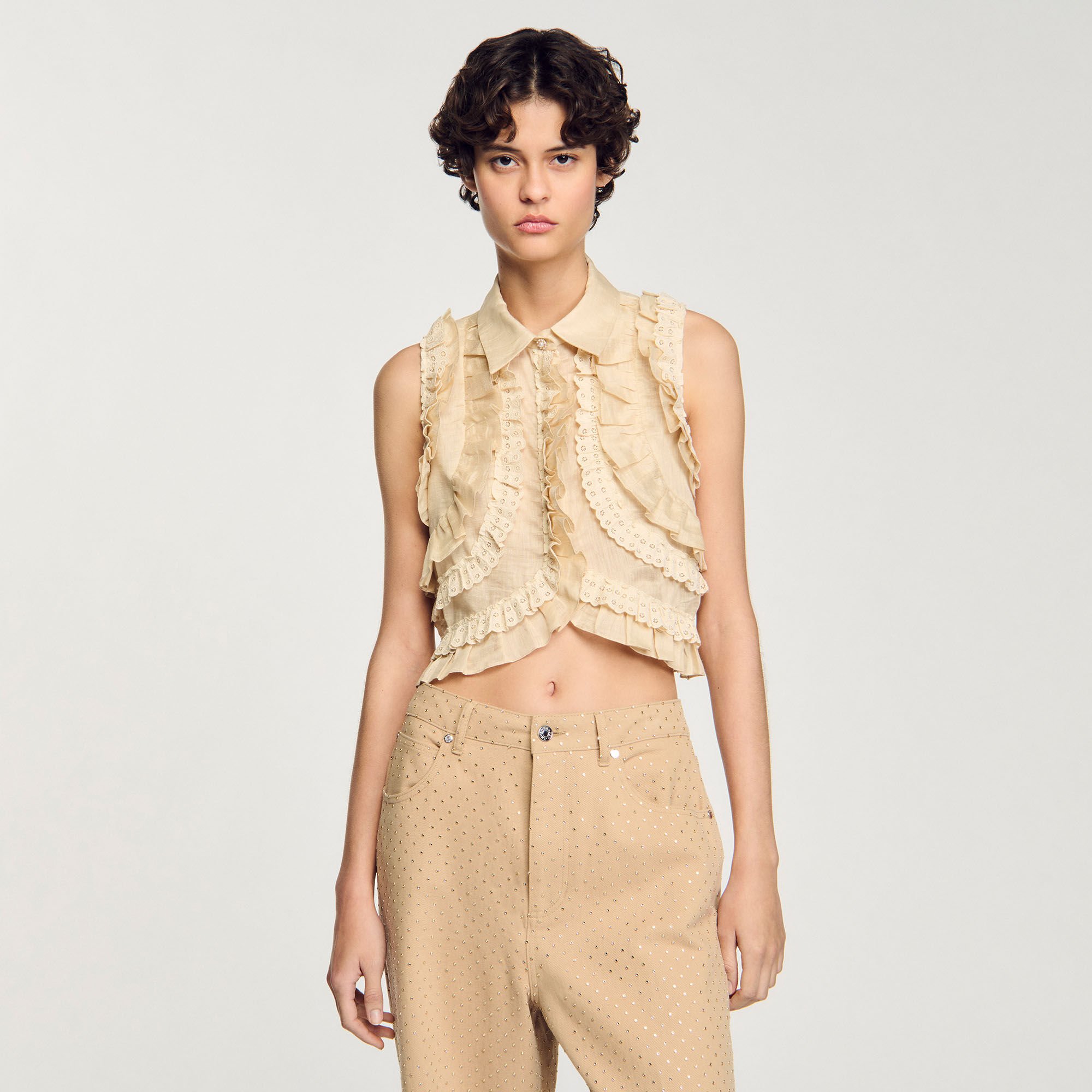 Chemise courte à volants