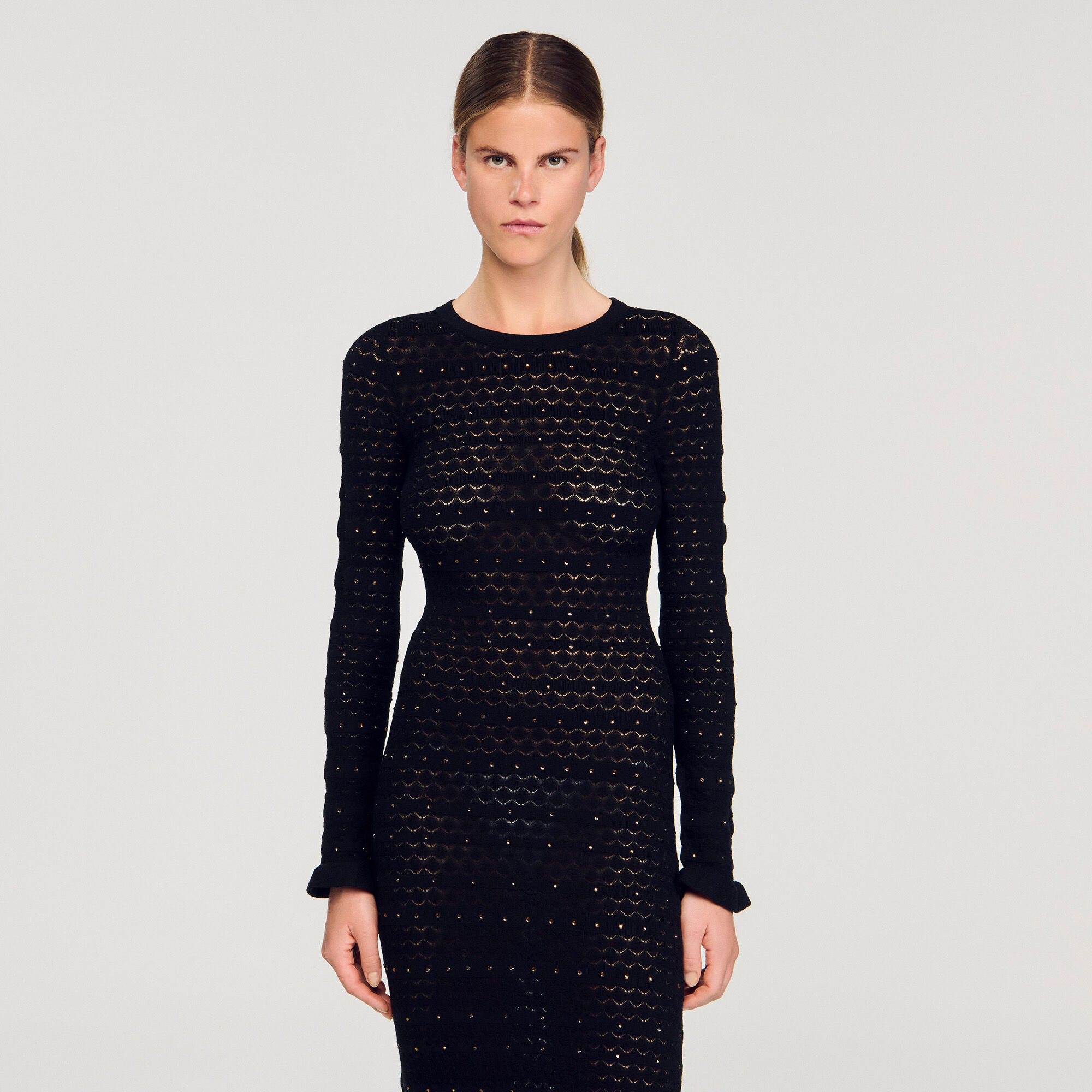Robe longue en maille strassée