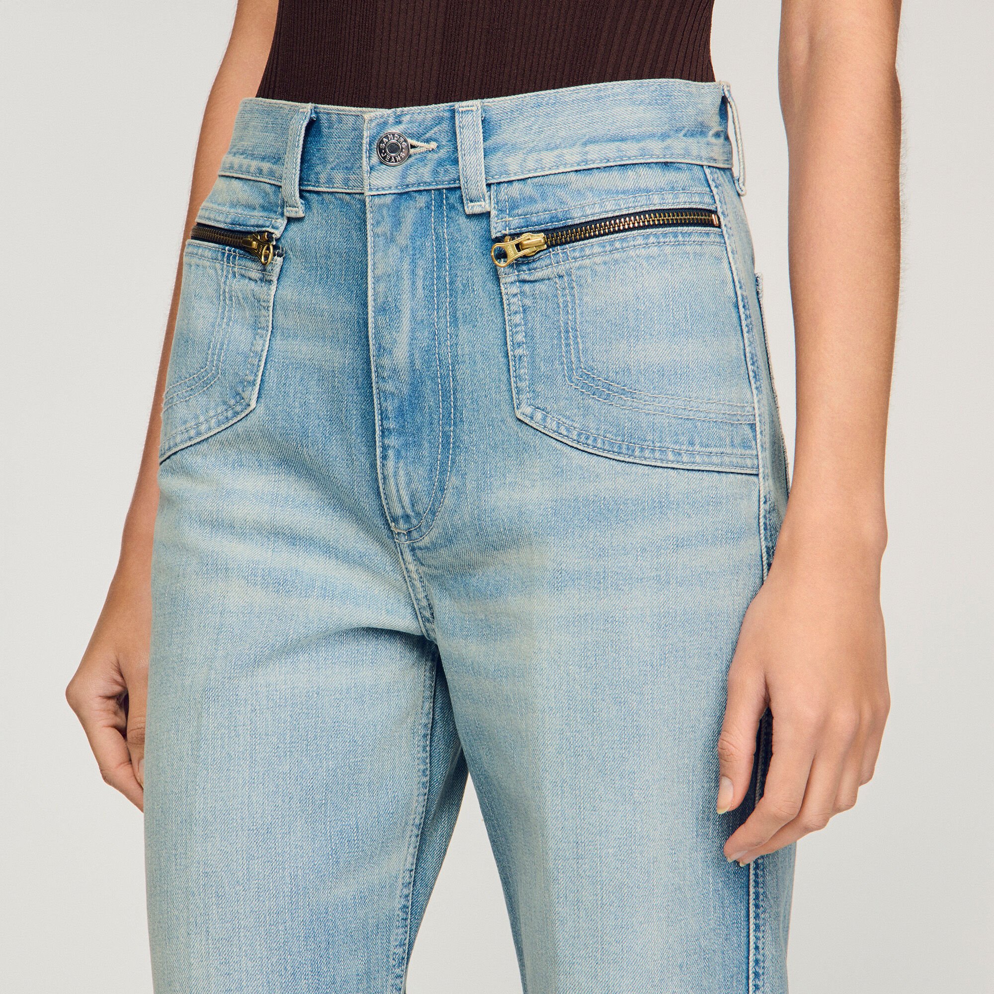 Jean droit coton d&eacute;lav&eacute; zipp&eacute;