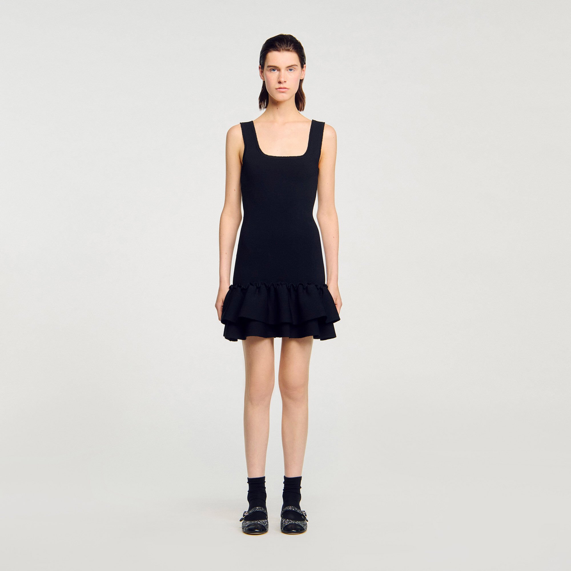 Robe courte col carré