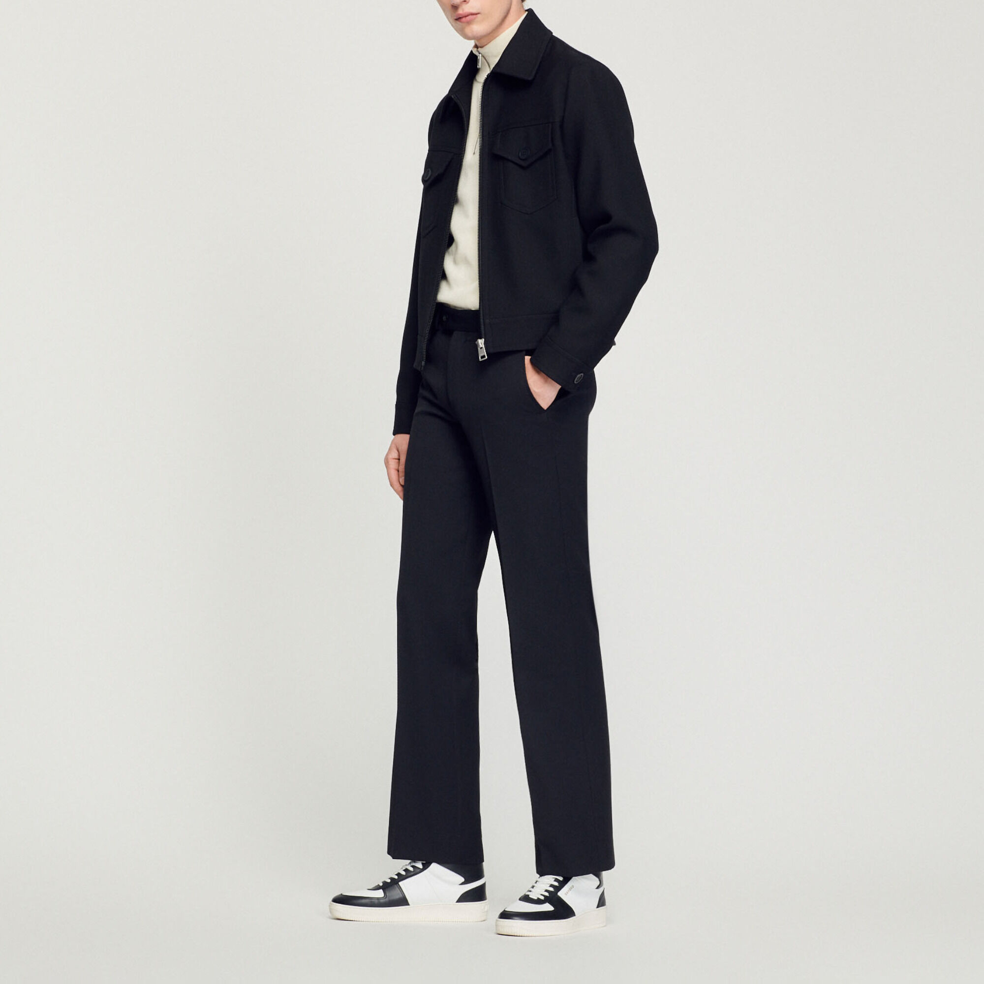 Pantalon de costume à coupe large