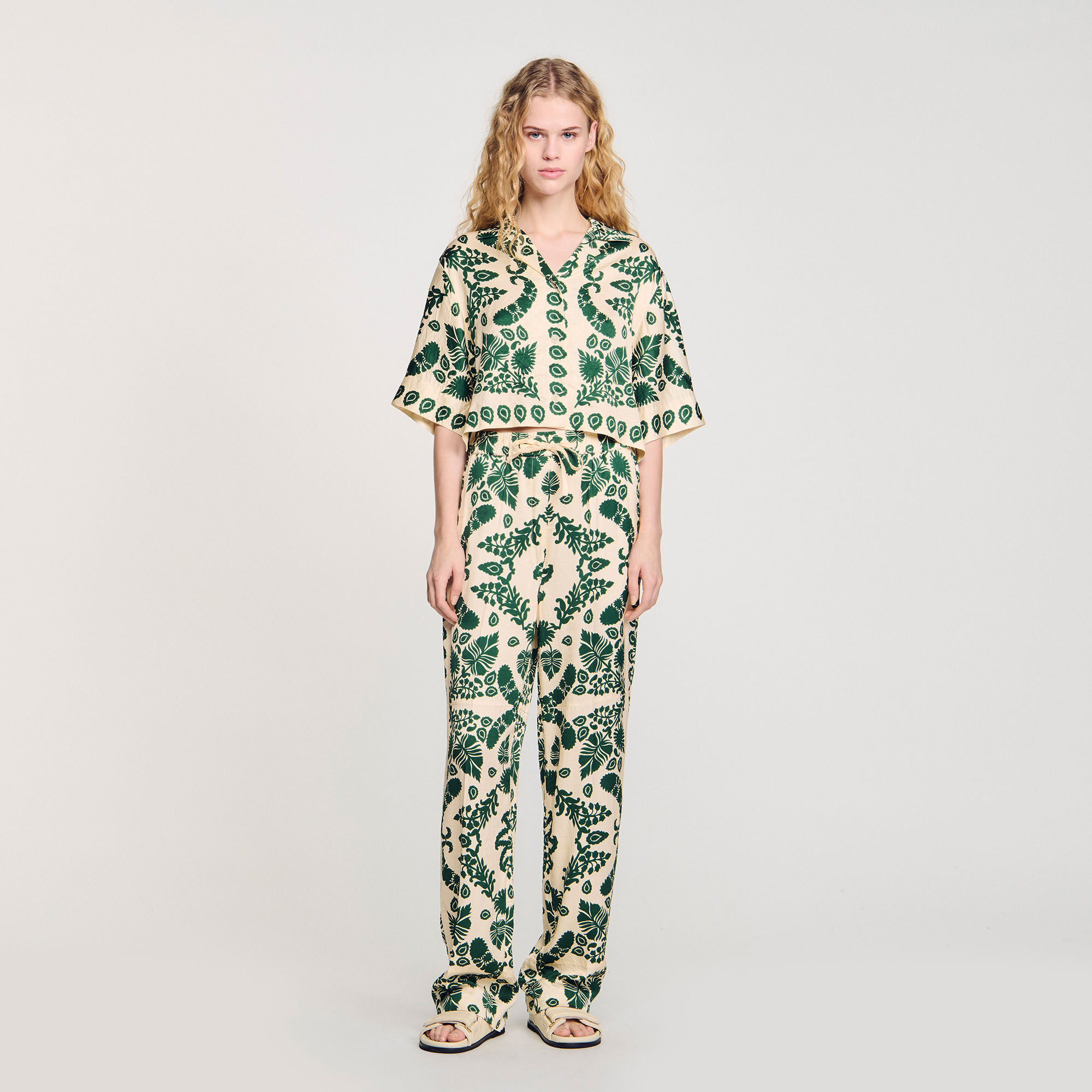 Pantalon à imprimé fleuri