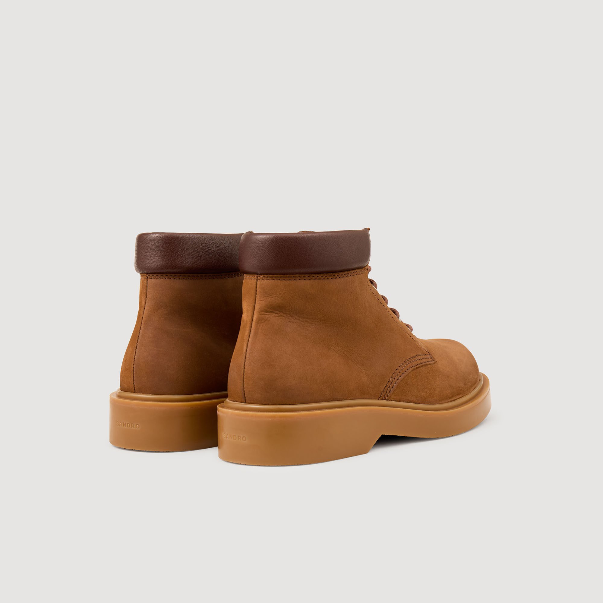 Bottines en nubuck et cuir
