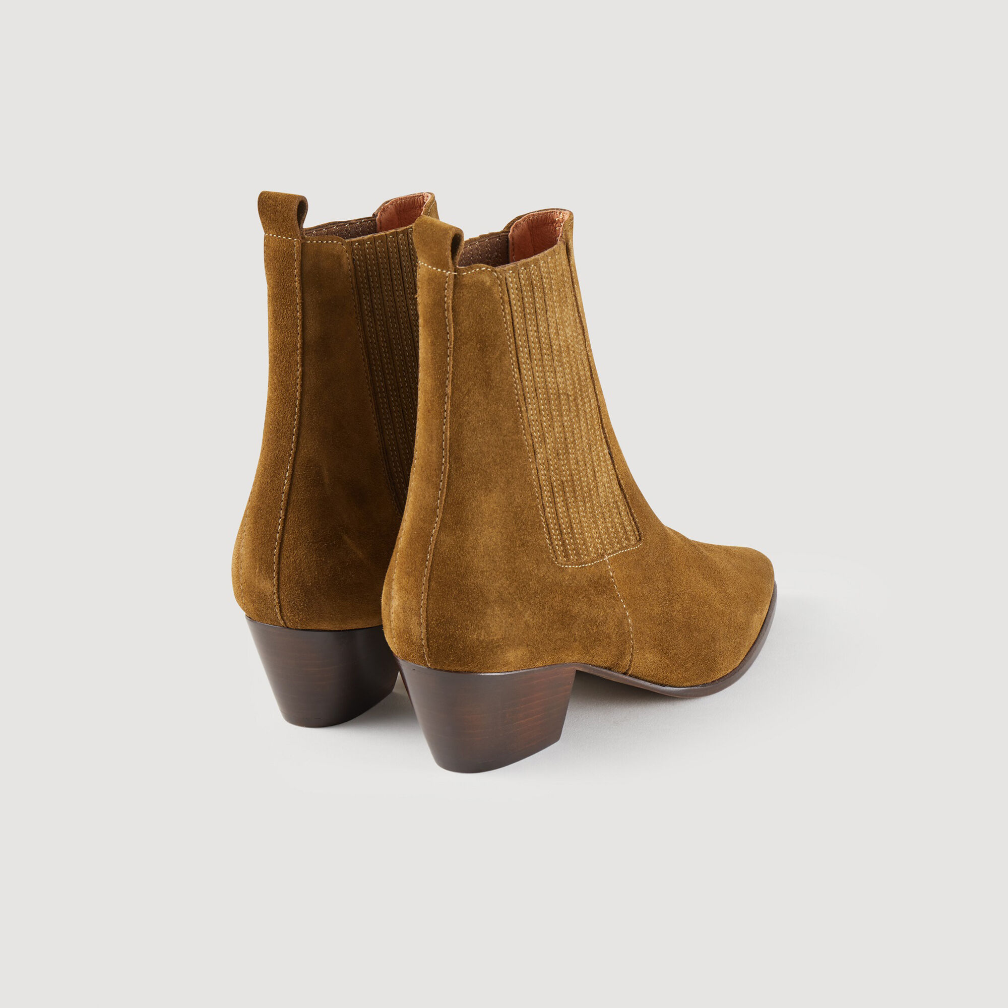 Boots en cuir lastiques
