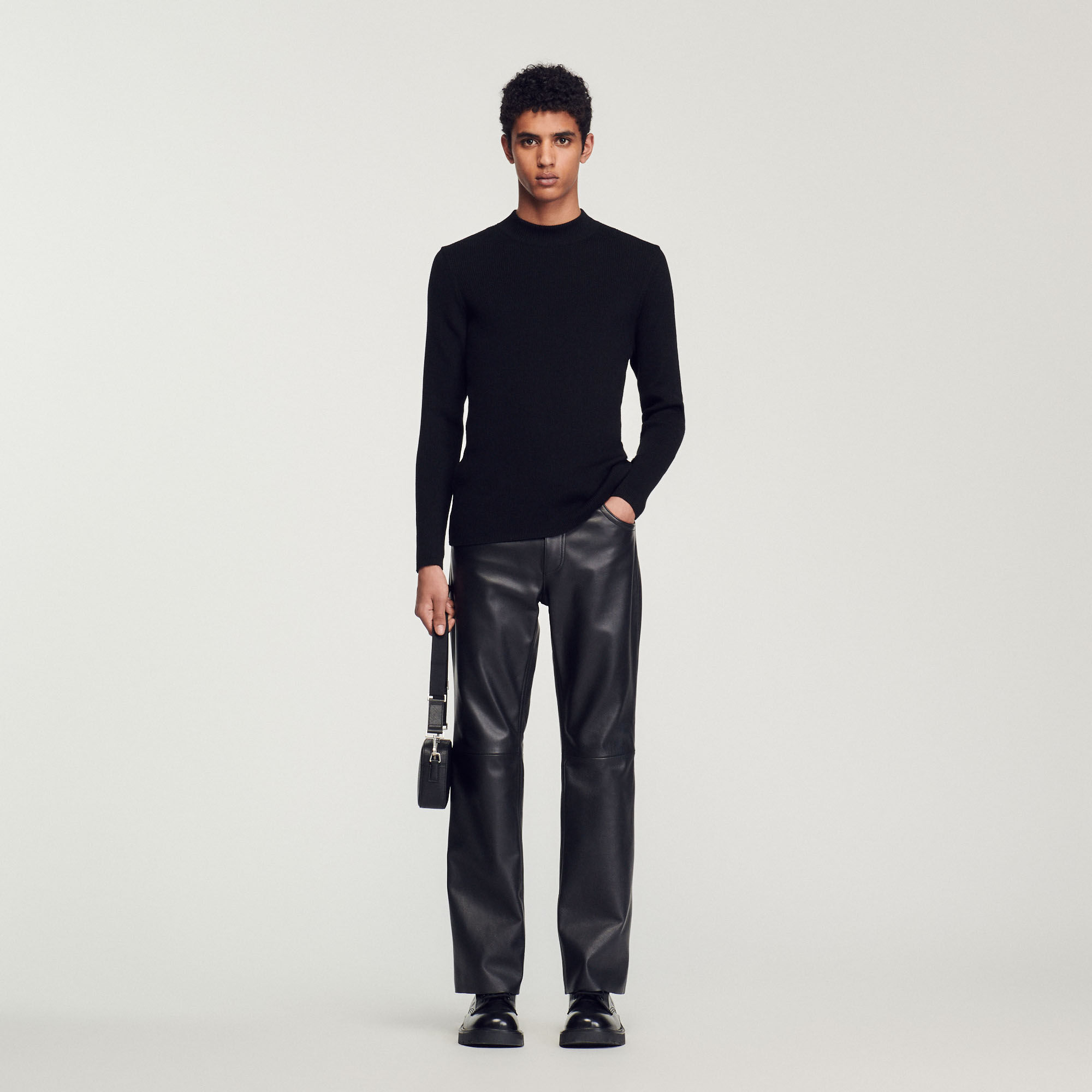 Pull en maille SHPTR00392 Noir Pulls Gilets Sandro Paris