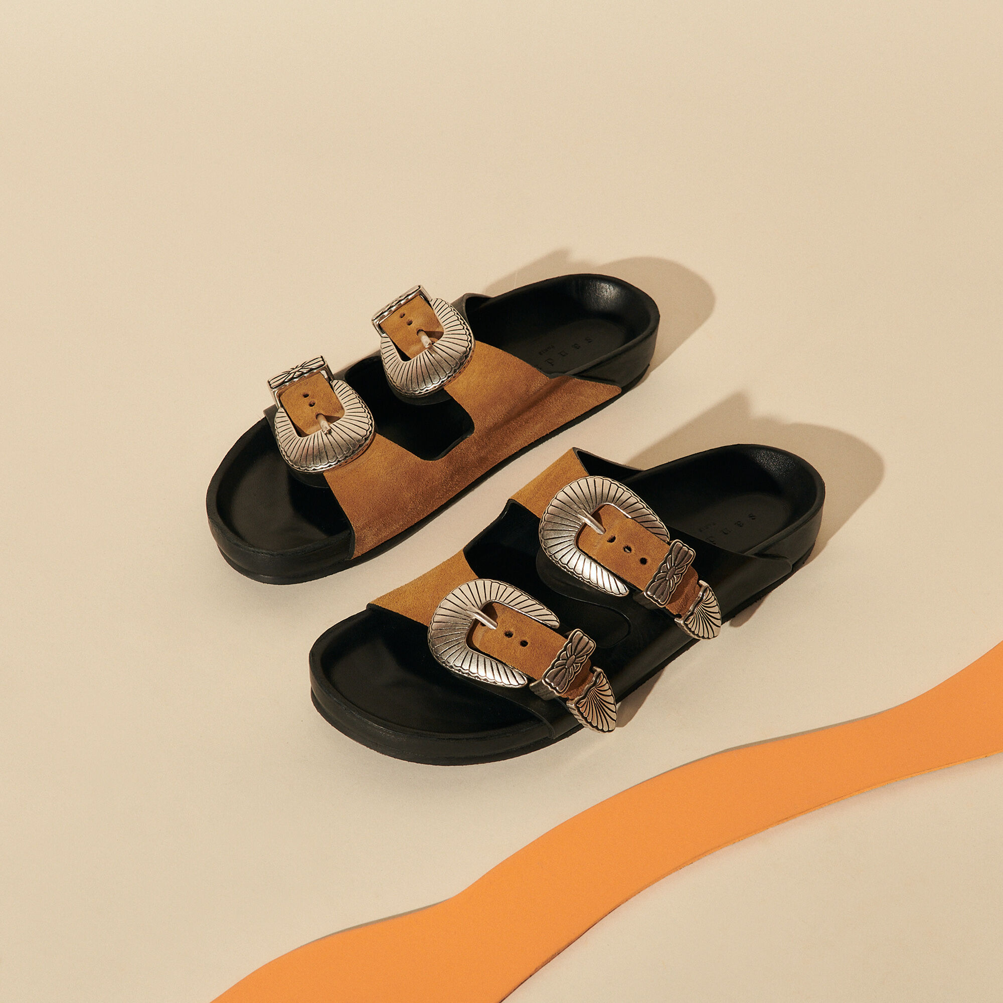 Sandro Sandales en cuir avec boucles bijoux 3607171717828