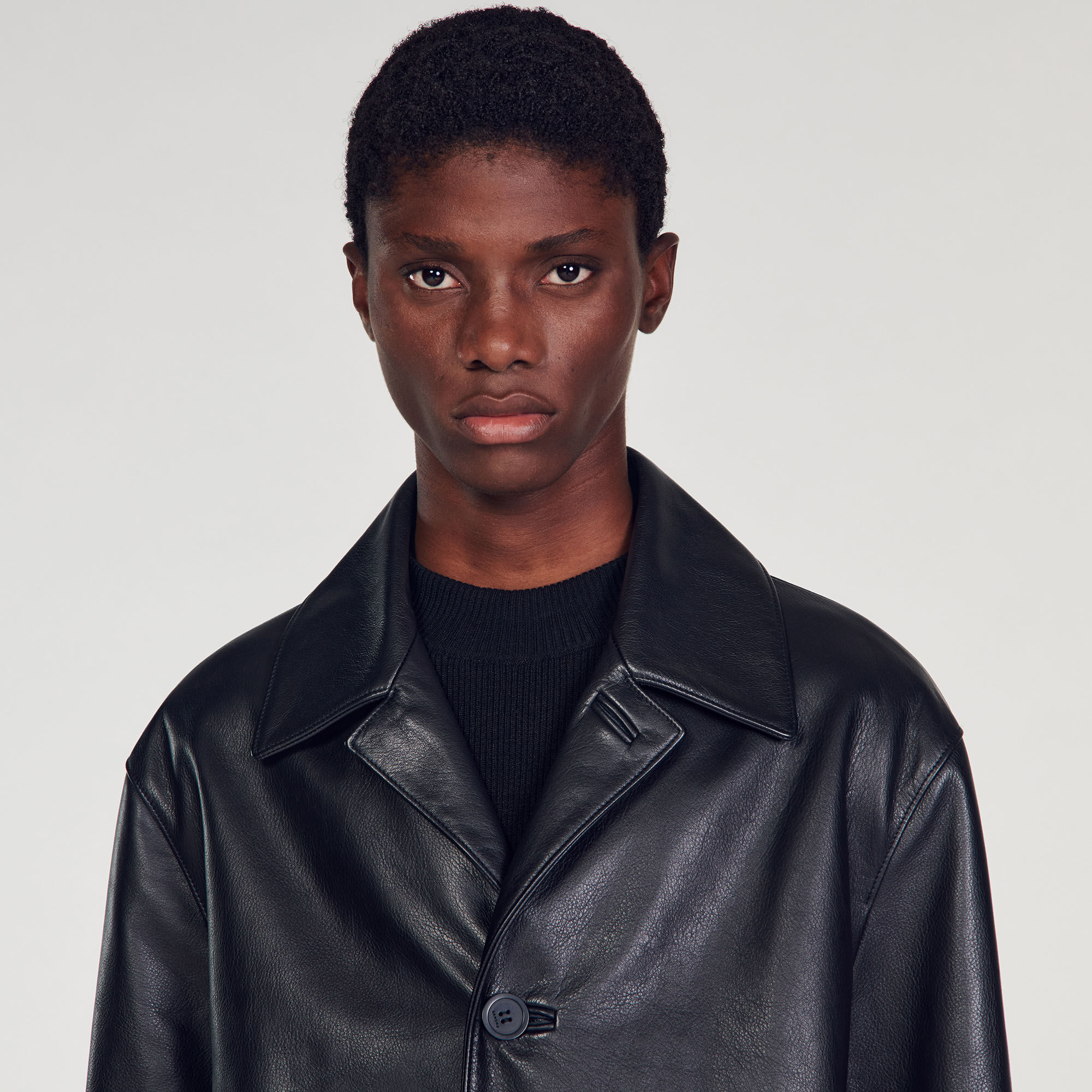Sandro veste clearance en cuir homme