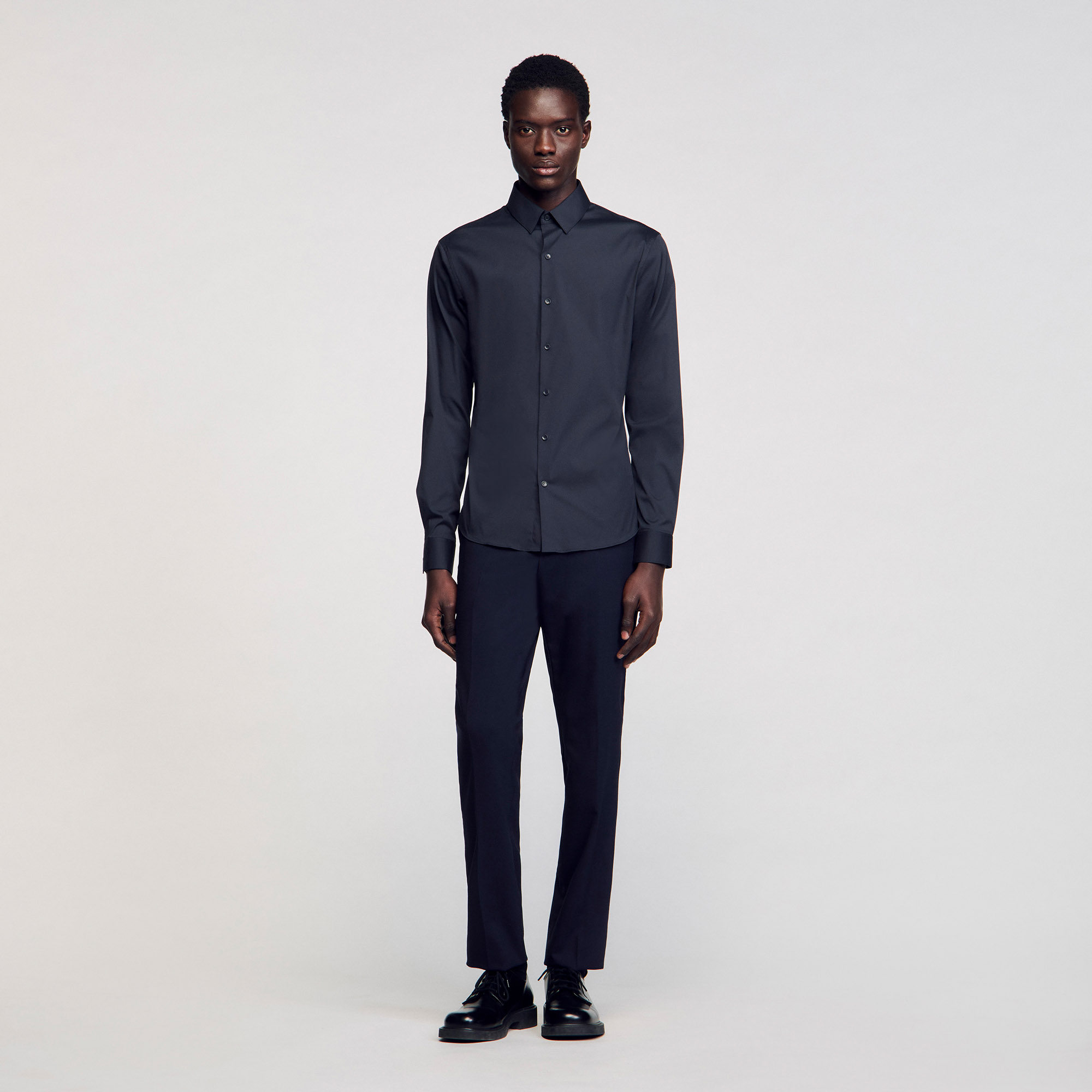 Chemise ajustée en coton stretch - Sandro Paris - Modalova